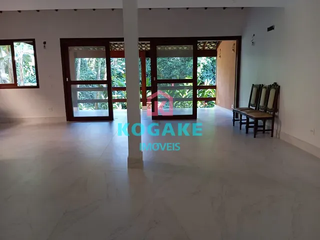 Casa com 172m² 3 quartos e 4 banheiros, à venda, no bairro Veloso em Ilhabela