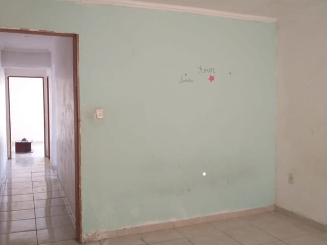 Casa com 125m² 1 quarto e 1 banheiro, à venda, no bairro Residencial Mombaça em Pindamonhangaba