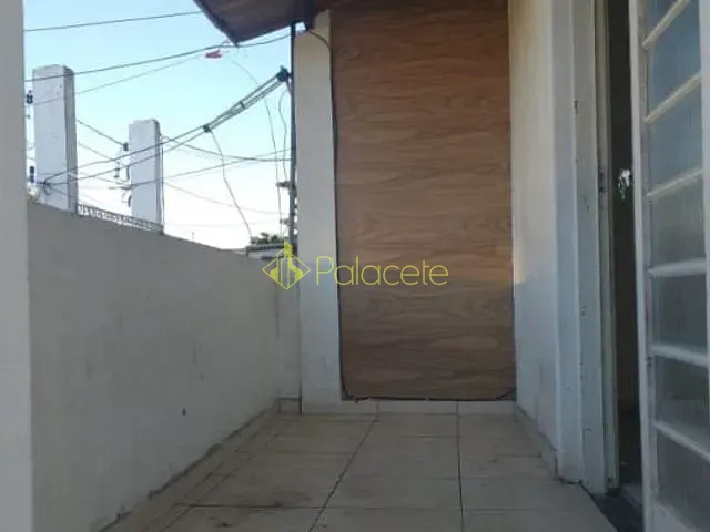 Casa com 125m² 1 quarto e 1 banheiro, à venda, no bairro Residencial Mombaça em Pindamonhangaba