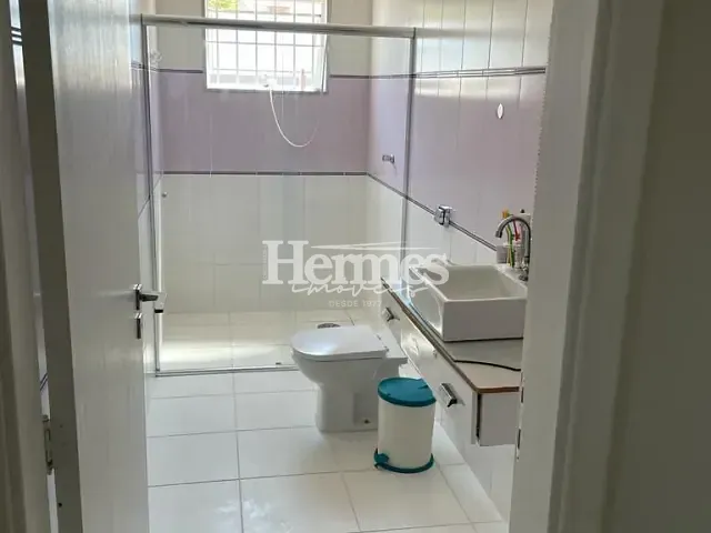 Casa com 940m² 4 quartos e 3 banheiros, à venda, no bairro Jardim Planalto em Paulínia