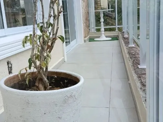 Casa com 300m² 4 quartos e 5 banheiros, à venda, no bairro Urbanova em São José Dos Campos