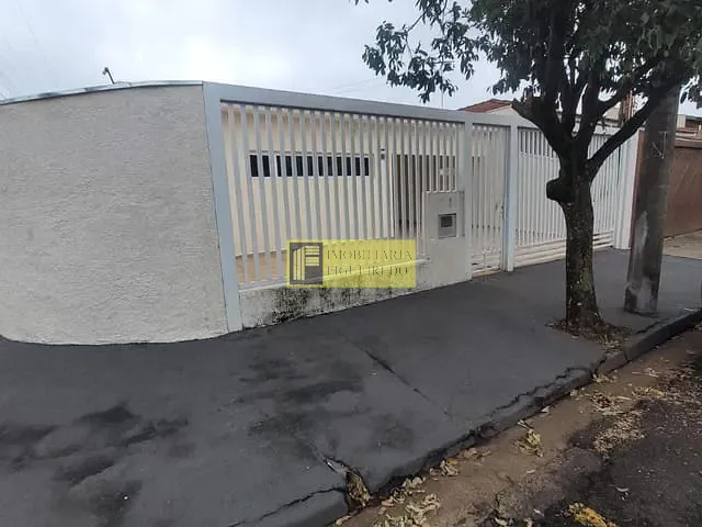 Casa 3 quartos e 2 banheiros, para alugar, no bairro Vila Curti em São José do Rio Preto