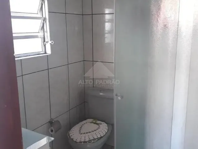 Casa com 250m² 2 quartos e 1 banheiro, à venda, no bairro Jardim Itapeva em Mauá