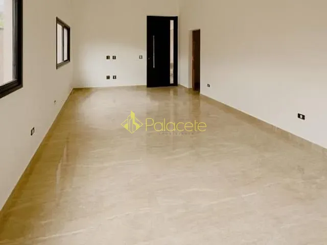 Casa com 275m² 3 quartos e 3 banheiros, à venda, no bairro Santa Cruz dos Lázaros em Jacareí