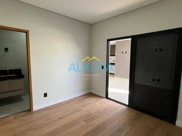Casa com 90m² 3 quartos e 2 banheiros, à venda, no bairro Portal dos Passaros em São José dos Campos
