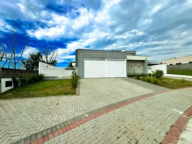 Casa com 600m² 3 quartos e 3 banheiros, à venda, no bairro Ecopark Boubon em Caçapava