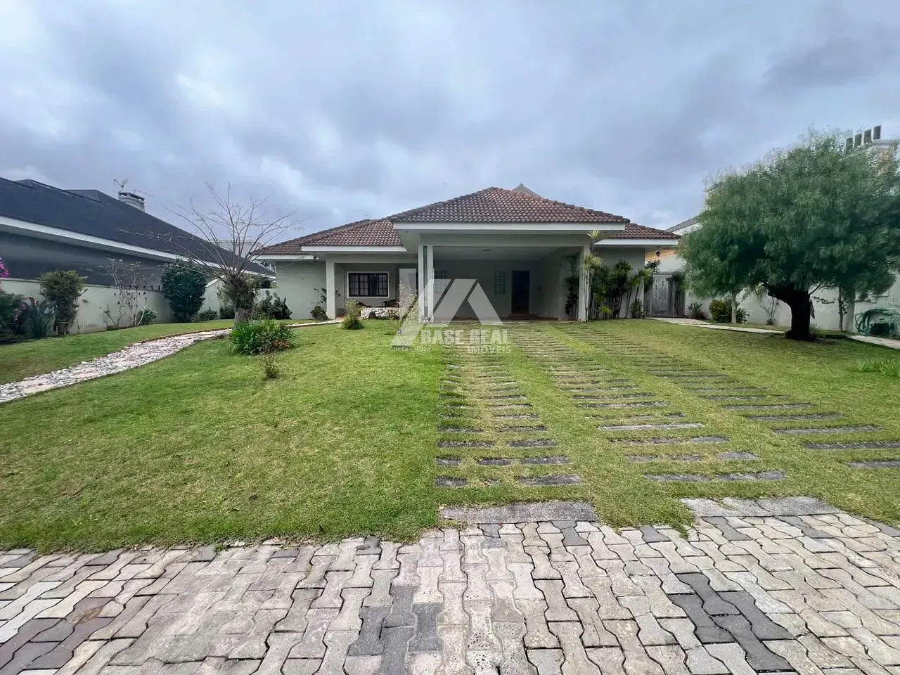 Casa em condomínio à venda, Orfãs, Ponta Grossa, PR — Orfãs, Ponta Grossa