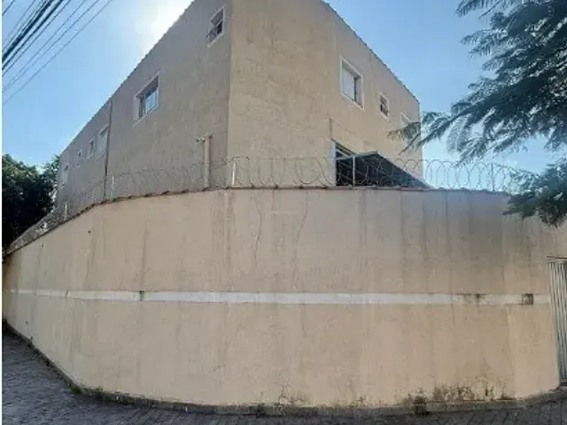 Galpão / Barracão à venda, no bairro Jardim Ocara em Santo André