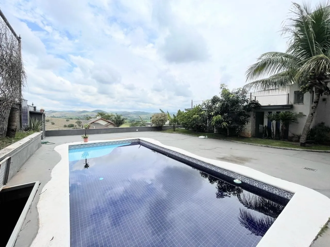 Casa, 5 quartos, 352 m² - Foto 2