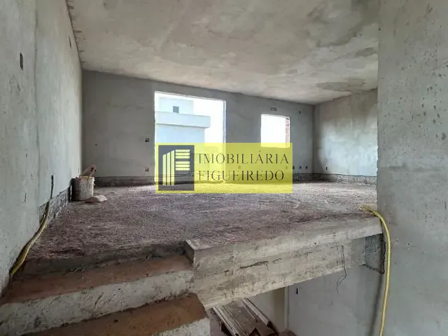 Casa 3 quartos e 5 banheiros, à venda, no bairro Condomínio Jardim Botânico em Bady Bassitt