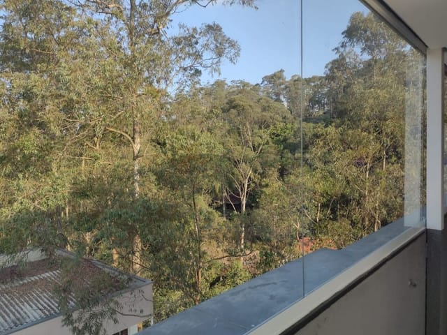 Casa com 200m² 2 quartos e 1 banheiro, à venda, no bairro Jardim Santa Paula em Cotia