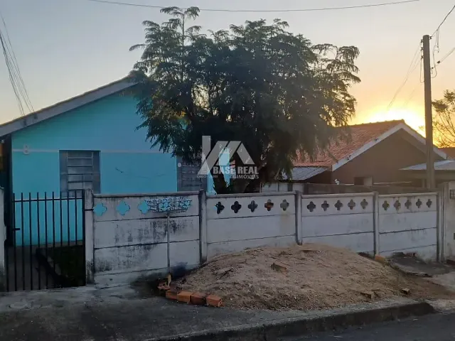 Casa 2 quartos e 1 banheiro, à venda, no bairro Boa Vista em Ponta Grossa