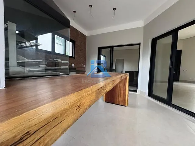 Casa com 506m² 3 quartos e 3 banheiros, à venda, no bairro Jardim Nossa Senhora das Graças em Itatiba