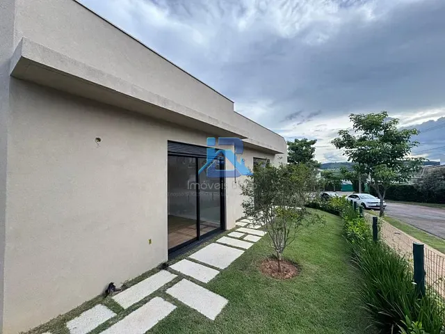 Casa com 506m² 3 quartos e 3 banheiros, à venda, no bairro Jardim Nossa Senhora das Graças em Itatiba