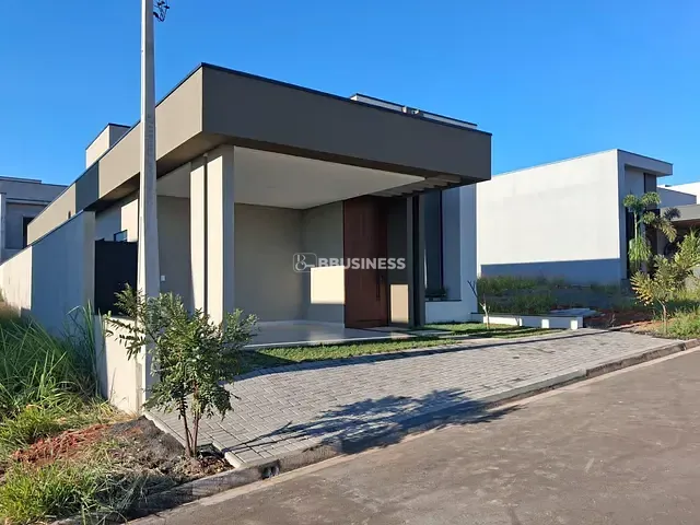 Casa com 255m² 3 quartos e 4 banheiros, à venda, no bairro Ondas em Piracicaba