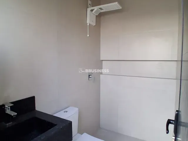 Casa com 255m² 3 quartos e 4 banheiros, à venda, no bairro Ondas em Piracicaba
