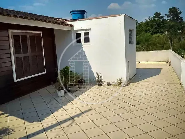 Casa com 500m² 2 quartos e 2 banheiros, à venda, no bairro Jardim Alviverde em São Paulo