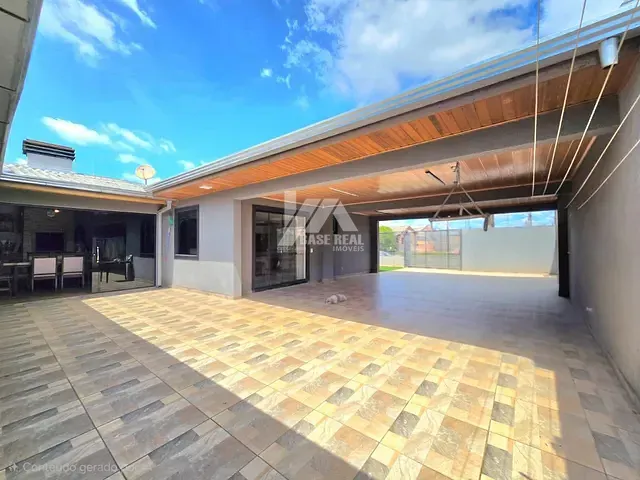 Casa com 315m² 3 quartos e 3 banheiros, à venda, no bairro Contorno em Ponta Grossa