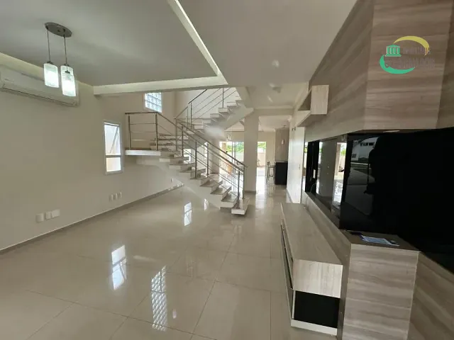 Casa com 360m² 4 quartos e 3 banheiros, à venda, no bairro Swiss Park em Campinas
