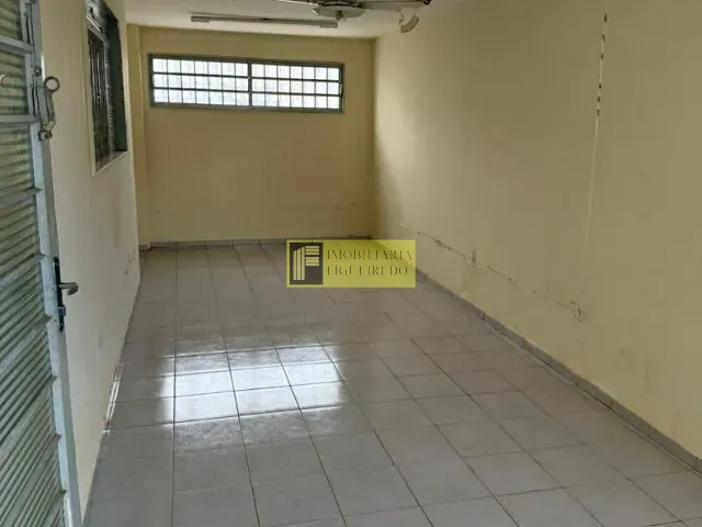 Casa à venda ou para alugar, no bairro Centro em São José do Rio Preto