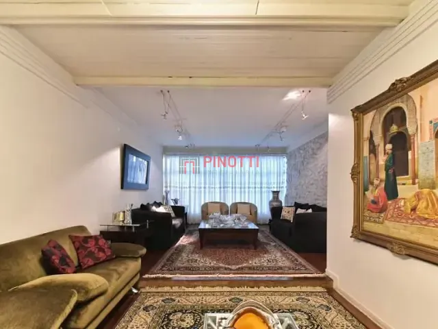 Casa 4 quartos e 3 banheiros, à venda ou para alugar, no bairro Jardim do Mar em São Bernardo do Campo