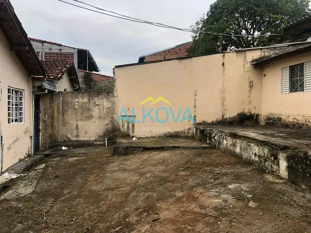 Casa com 259m² 3 quartos e 2 banheiros, à venda, no bairro Jardim Satélite em São José dos Campos