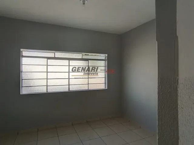 Casa com 127m² 3 quartos e 1 banheiro, para alugar, no bairro Cidade Nova I em Indaiatuba