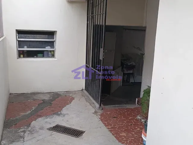 Casa com 297m² 2 quartos e 1 banheiro, à venda, no bairro Vila Bertioga em São Paulo