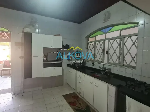 Casa com 461m² 3 quartos e 1 banheiro, à venda, no bairro Santana em São José dos Campos