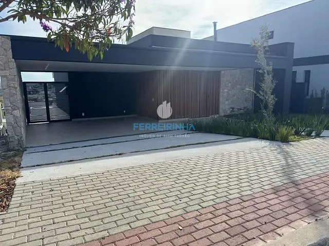 Casa com 450m² 3 quartos e 5 banheiros, à venda, no bairro Condomínio Residencial Monaco em São José dos Campos