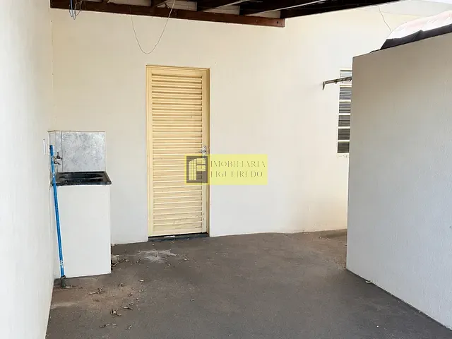 Casa 1 quarto e 1 banheiro, para alugar, no bairro Centro em Bady Bassitt