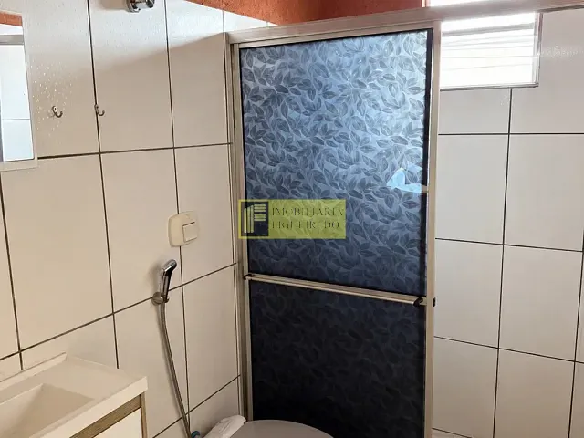 Casa 1 quarto e 1 banheiro, para alugar, no bairro Centro em Bady Bassitt