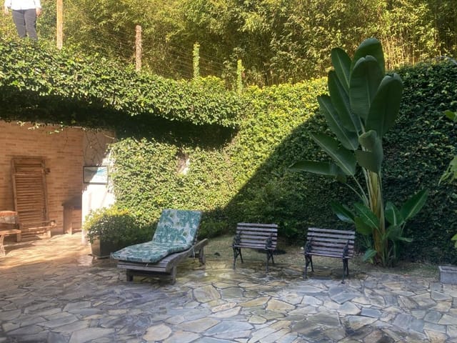Casa com 400m² 5 quartos e 4 banheiros, à venda, no bairro Santo Afonso em Vargem Grande Paulista