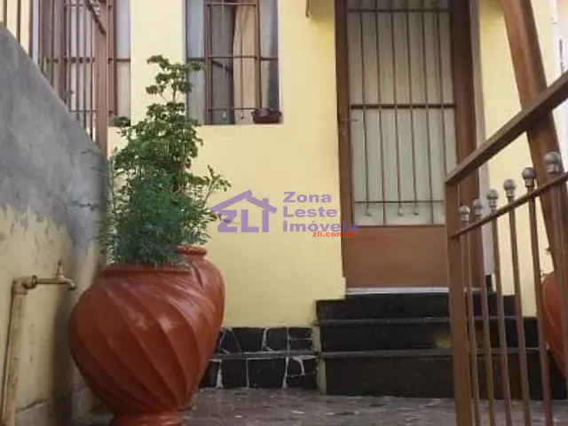 Casa com 480m² 3 quartos e 2 banheiros, à venda, no bairro Vila Regente Feijó em São Paulo