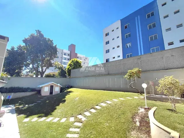 Casa com 805m² 4 quartos e 4 banheiros, à venda, no bairro Oficinas em Ponta Grossa