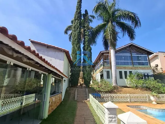 Casa com 1000m² 5 quartos e 5 banheiros, à venda, no bairro Bairro Itapema em Itatiba