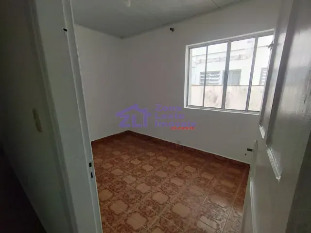 Casa com 200m² 1 quarto e 1 banheiro, à venda ou para alugar, no bairro Vila Formosa em São Paulo
