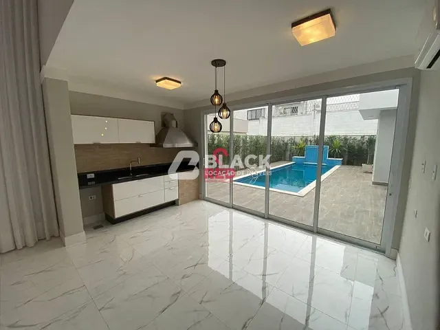 Casa com 461m² 4 quartos e 4 banheiros, para alugar, no bairro Alphaville Nova Esplanada  3  em Votorantim