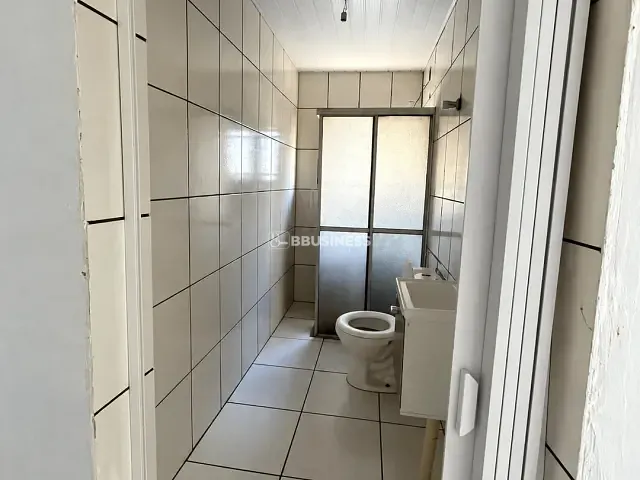 Casa 5 quartos e 1 banheiro, à venda, no bairro Olímpico em São Caetano do Sul