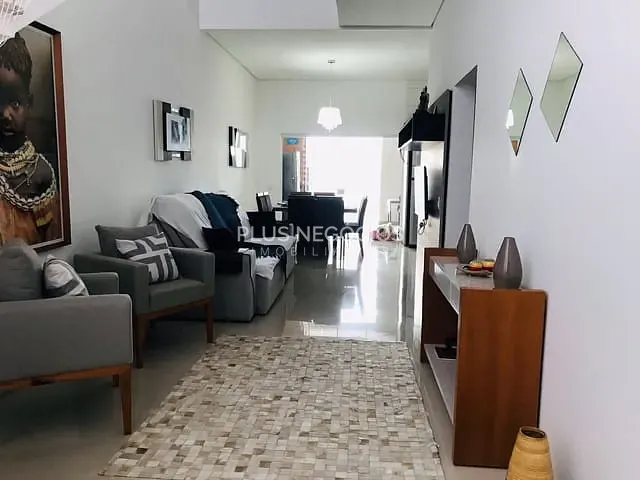 Casa com 200m² 3 quartos e 3 banheiros, à venda, no bairro Wanel Ville em Sorocaba