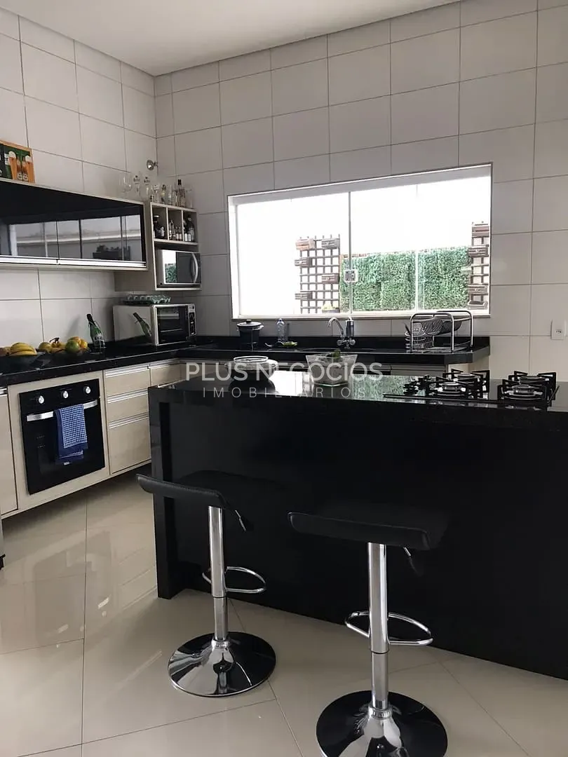 Casa, 3 quartos, 165 m² - Foto 3