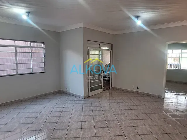 Casa com 225m² 3 quartos e 3 banheiros, à venda, no bairro Santana em São José dos Campos