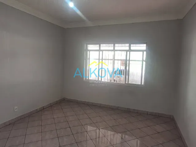 Casa com 225m² 3 quartos e 3 banheiros, à venda, no bairro Santana em São José dos Campos