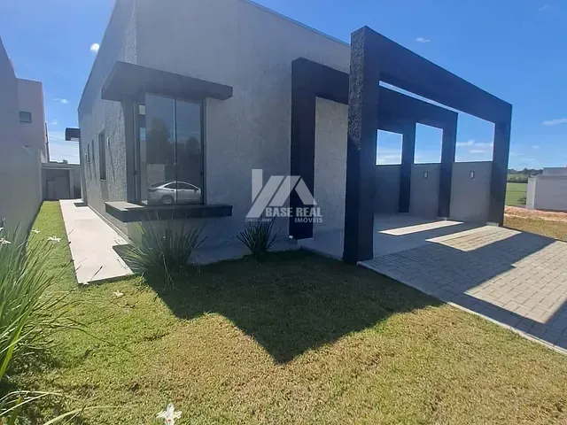 Casa 3 quartos e 2 banheiros, à venda, no bairro Contorno em Ponta Grossa