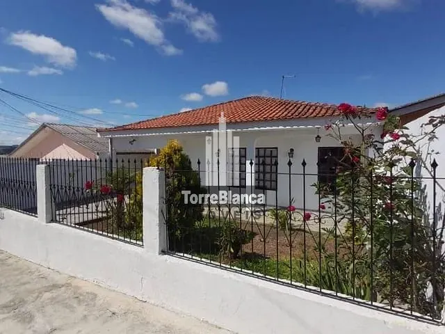 Casa com 275m² 3 quartos e 2 banheiros, à venda, no bairro Neves em Ponta Grossa