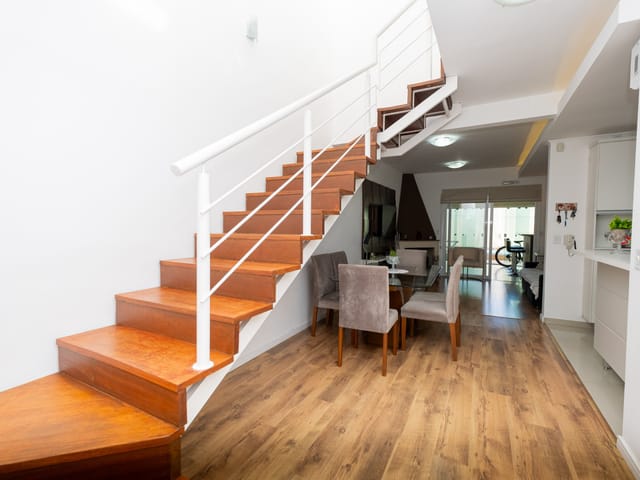 Casa com 182m² 3 quartos e 4 banheiros, à venda, no bairro Três Vendas em Pelotas