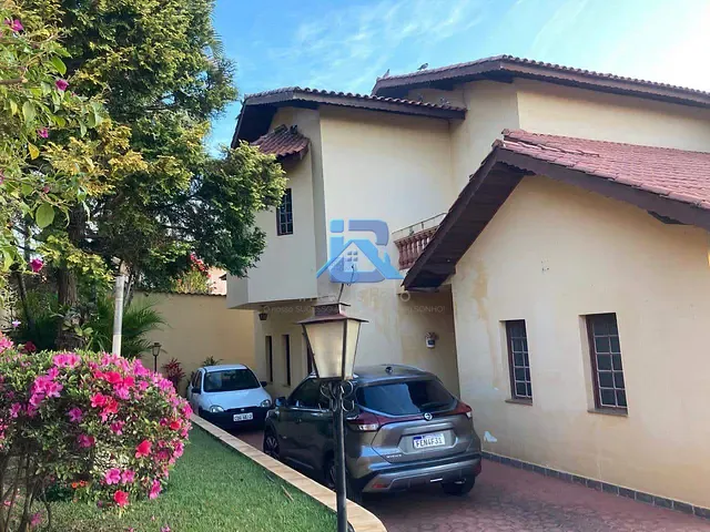Casa com 1045m² 6 quartos e 6 banheiros, à venda, no bairro Bairro Itapema em Itatiba