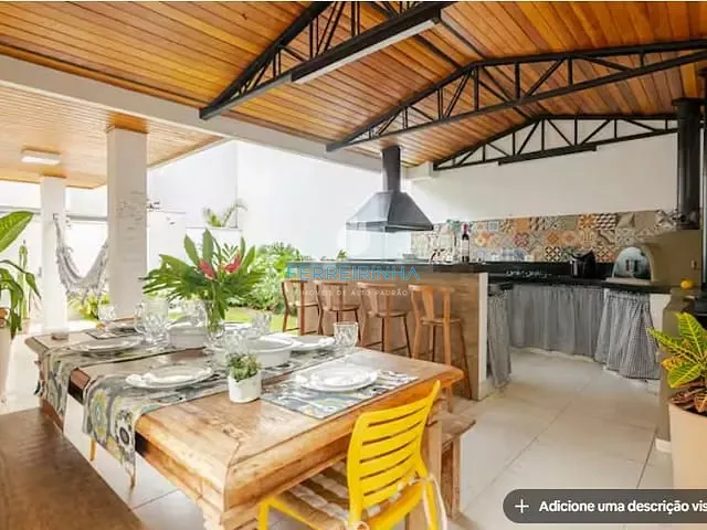Casa com 250m² 3 quartos e 3 banheiros, para alugar, no bairro Urbanova em São José dos Campos