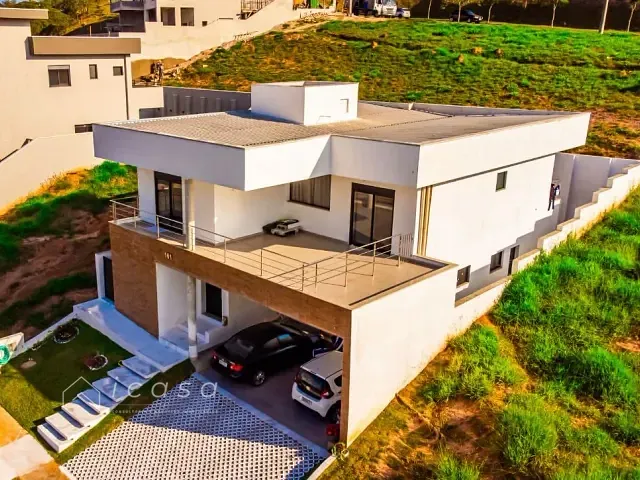 Casa com 396m² 4 quartos e 5 banheiros, à venda, no bairro Recanto dos Eucaliptos em São José dos Campos