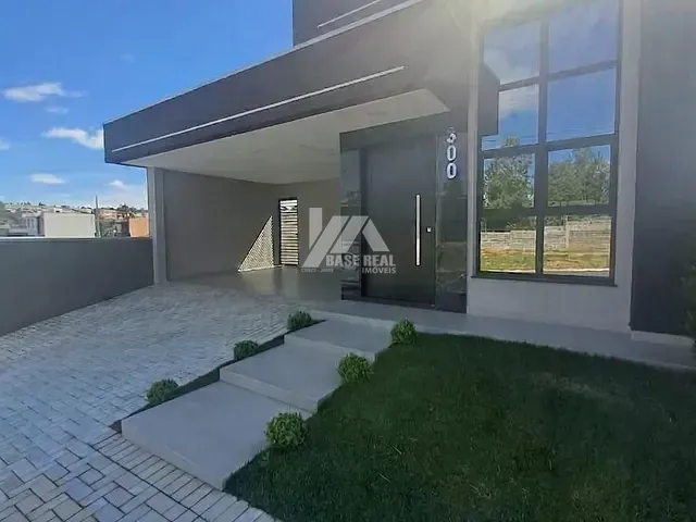 Casa 3 quartos e 2 banheiros, à venda, no bairro Contorno em Ponta Grossa